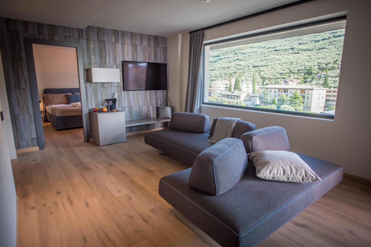 Hotel Villa Enrica Riva del Garda Exterior foto